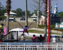 The park also features an amusement park with various attractions like Mini golf, miniature train, trampoline, and starcade. You can enjoy some fun-fi